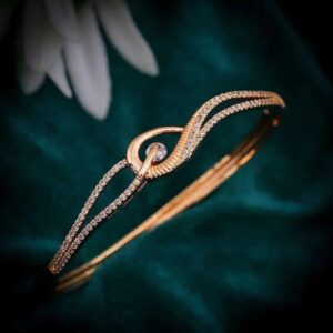 Elegant Austrian Stone Openable Bracelet